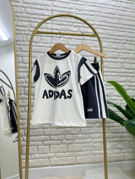 Adidas بناتي