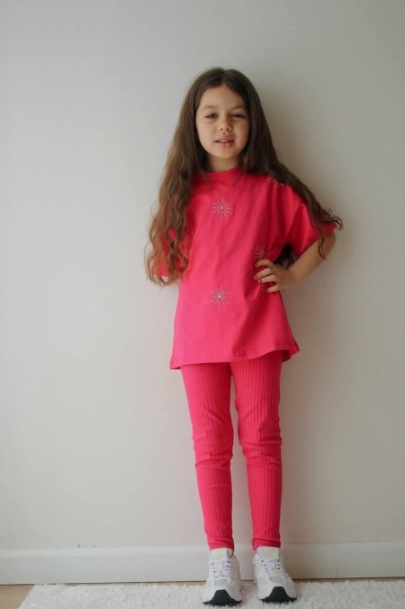 Zara  بناتي عملي